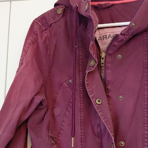 Garage Red Utility Jacket with Hood - Picture 3 of 9